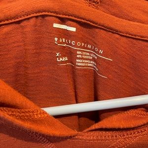 Burnt red pullover hoodie